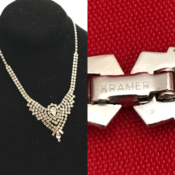 ❌SOLD❌ signed KRAMER rhinestone necklace 17 1/2” length. - Picture 2 of 5